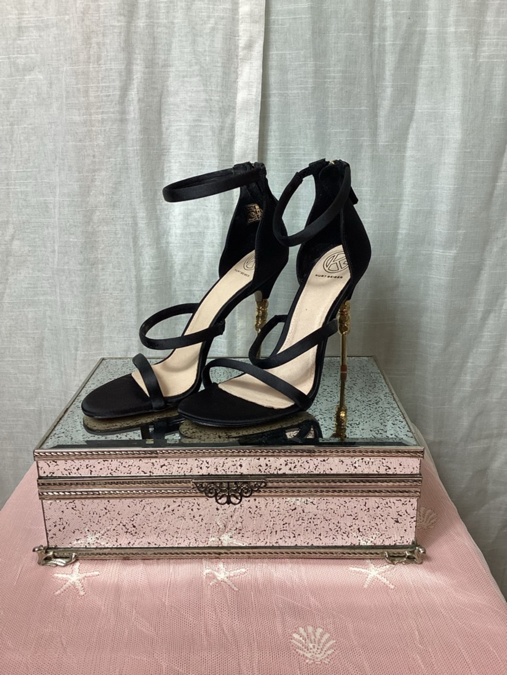Kurt Geiger Jazz High Heel Sandals; Size: 9